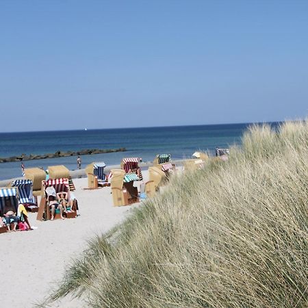 Am Horizont No 2 Fuer 2- 4 Pers, 2 Schlafz, Suedbalkon, Parkplatz Strandnah 400 Meter Zingst Bagian luar foto